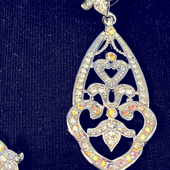 Anthropologie party earrings new - Picture 3 of 3